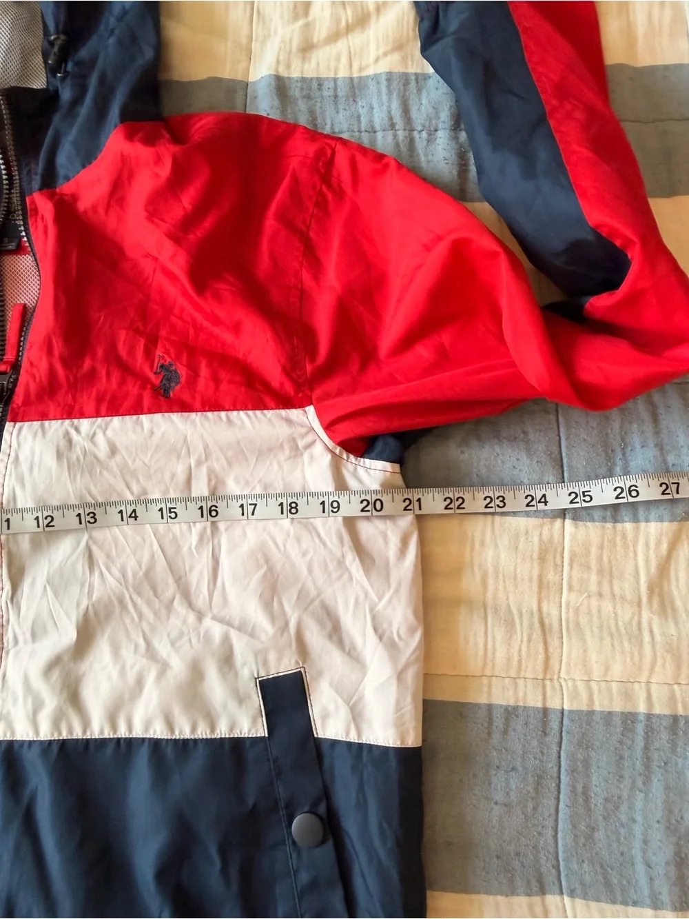 U.S. Polo Assn. Men's Red White and Navy Blue Colorblock Hooded Size S